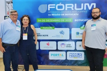 Suzy Simão é reconhecida como Prefeita Inovadora 2025 em evento regional de cidades digitais