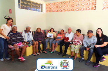 Roda de conversa com idosos aborda saúde mental e emocional no Recanto Vicentino 